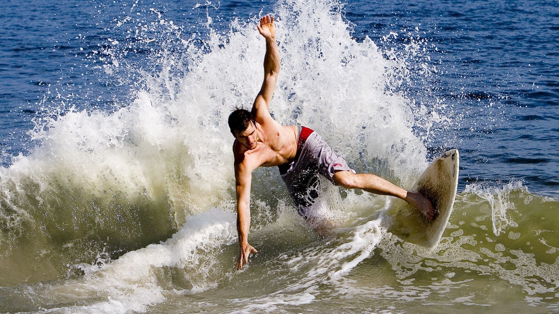 中国女篮亚洲杯半决赛大胜韩国 李梦外线火力全开砍下全场最高分